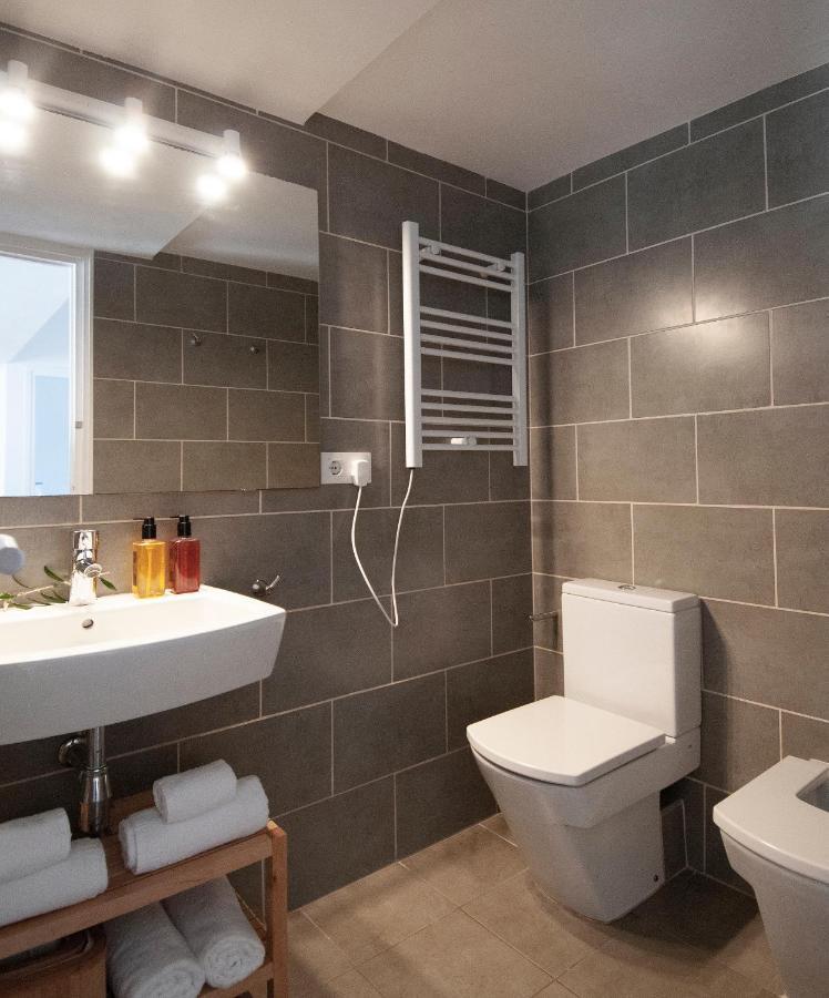 Casa Blanca Beach Apartment Torredembarra Eksteriør billede