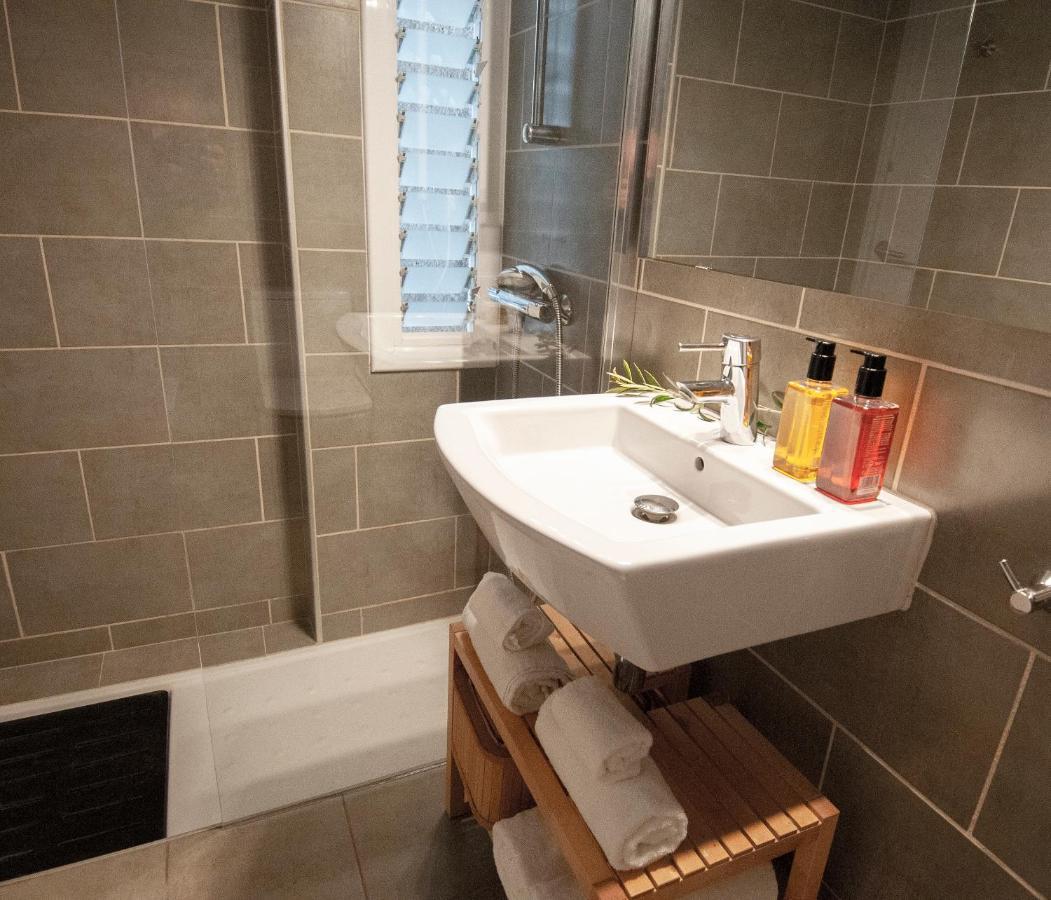 Casa Blanca Beach Apartment Torredembarra Eksteriør billede